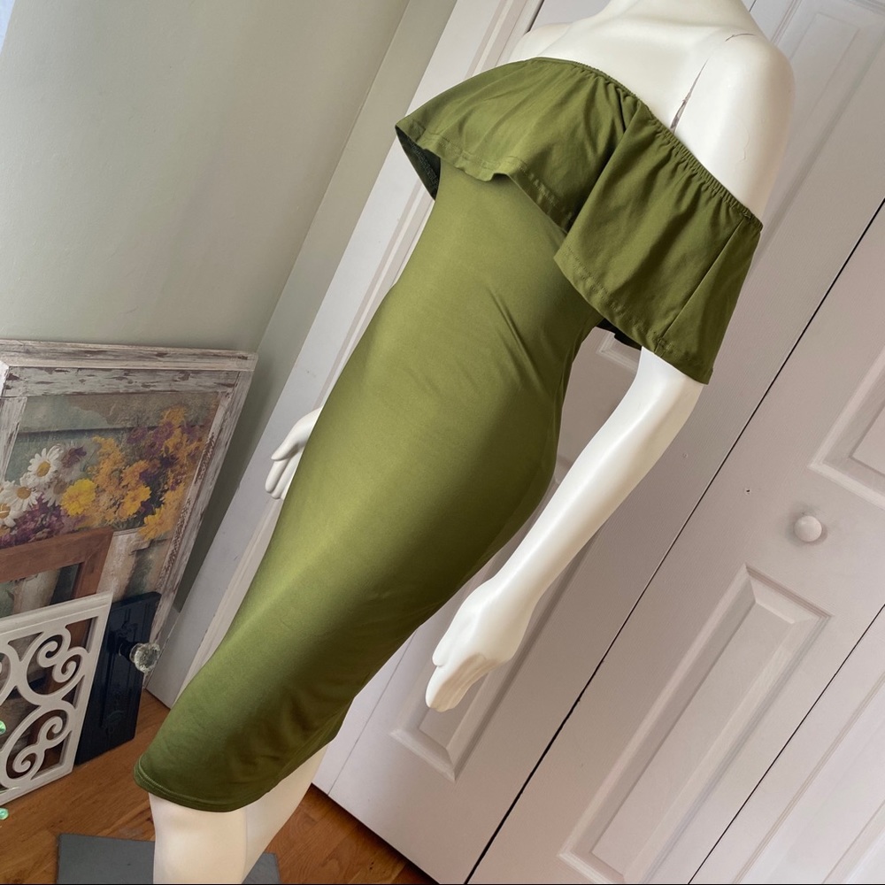 🍸 Olive Ruffled Off the Shoulder Bodycon Dress